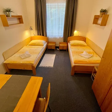 Monika Appartement *